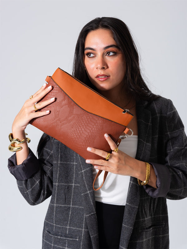 Soft Croco Clutch-camel